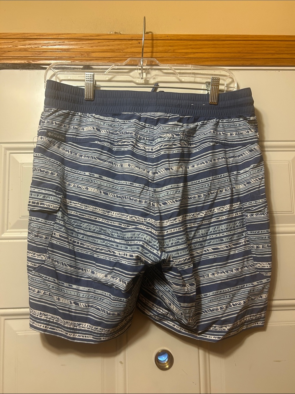 Columbia Striped Shorts M